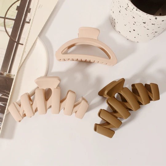 5PCS Frosted Hair Clips Simple Big Hair Claw Clips for Women Girls Thin Thick Curly Hair Jaw Clips Shark Clips Hair Accessories