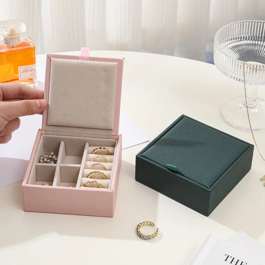 Three-layer Jewelry Storage Box for High-end Exquisite Necklaces, Earrings,Gold Jewelry Box Hand Accessories with Large Capacity