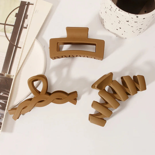 5PCS Frosted Hair Clips Simple Big Hair Claw Clips for Women Girls Thin Thick Curly Hair Jaw Clips Shark Clips Hair Accessories