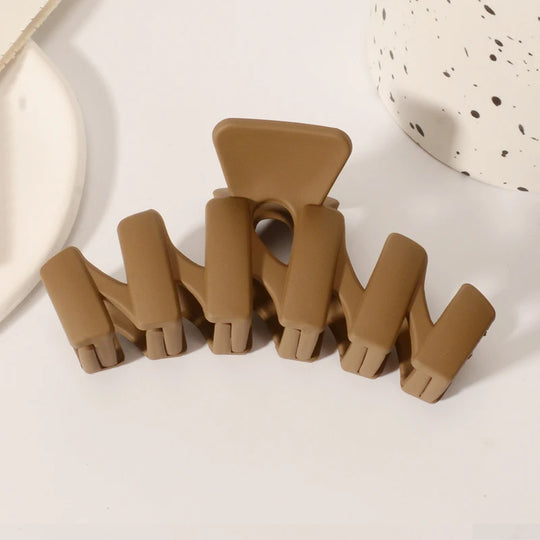 5PCS Frosted Hair Clips Simple Big Hair Claw Clips for Women Girls Thin Thick Curly Hair Jaw Clips Shark Clips Hair Accessories