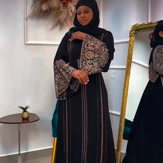 African Traditional Dresses For Women Plus Size Hijab Abayas Dubai Party Dress Clothing Dashiki Embroidery Long Sleeve Maxi Robe