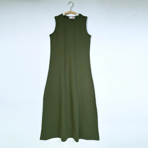 Women cardigan and sleeveless maxi dress outfit casual french terry