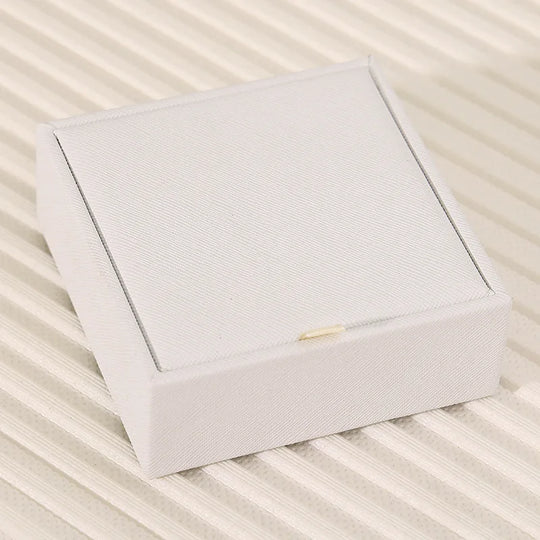 Three-layer Jewelry Storage Box for High-end Exquisite Necklaces, Earrings,Gold Jewelry Box Hand Accessories with Large Capacity