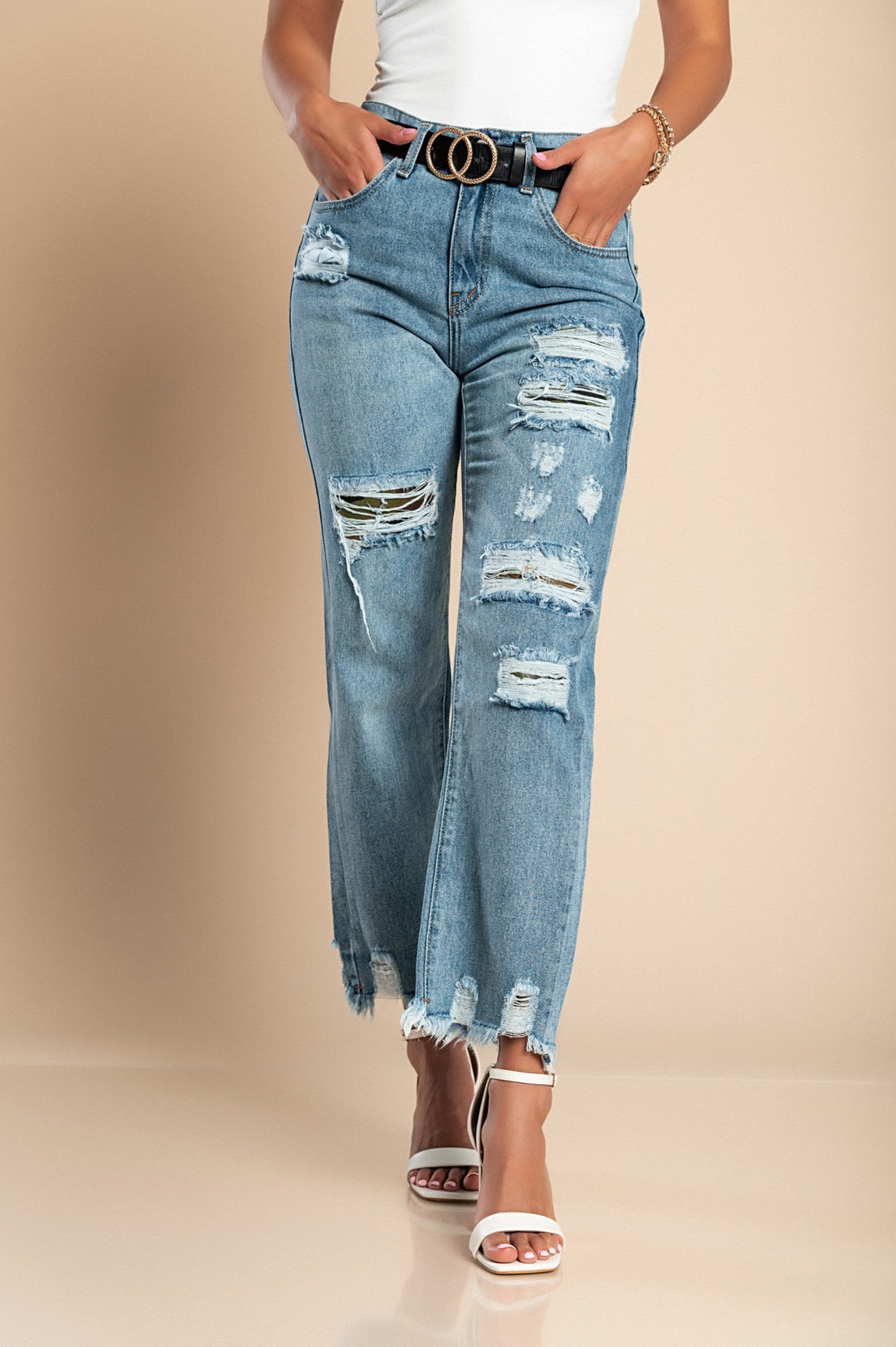 Fashionable Mid-Waist Jeans with Green Pattern Slits and Frayed Hem