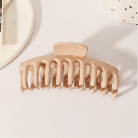 5PCS Frosted Hair Clips Simple Big Hair Claw Clips for Women Girls Thin Thick Curly Hair Jaw Clips Shark Clips Hair Accessories