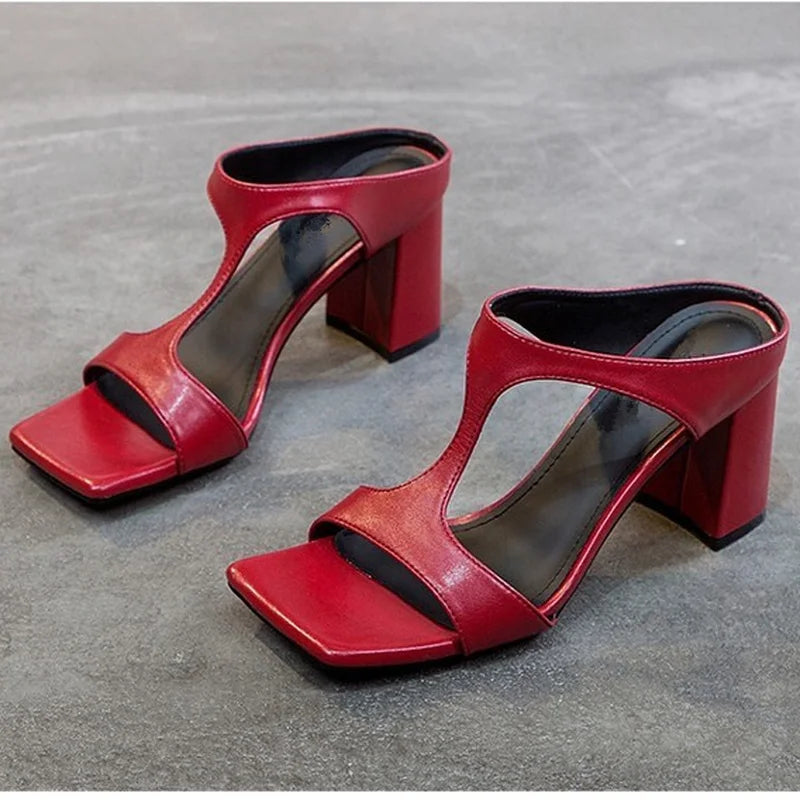 Women's High Heel Shoes 2022 Spring New Slippers Fashion Versatile Solid Color Medium Heel Thick Heel Square Toe Sandals Women