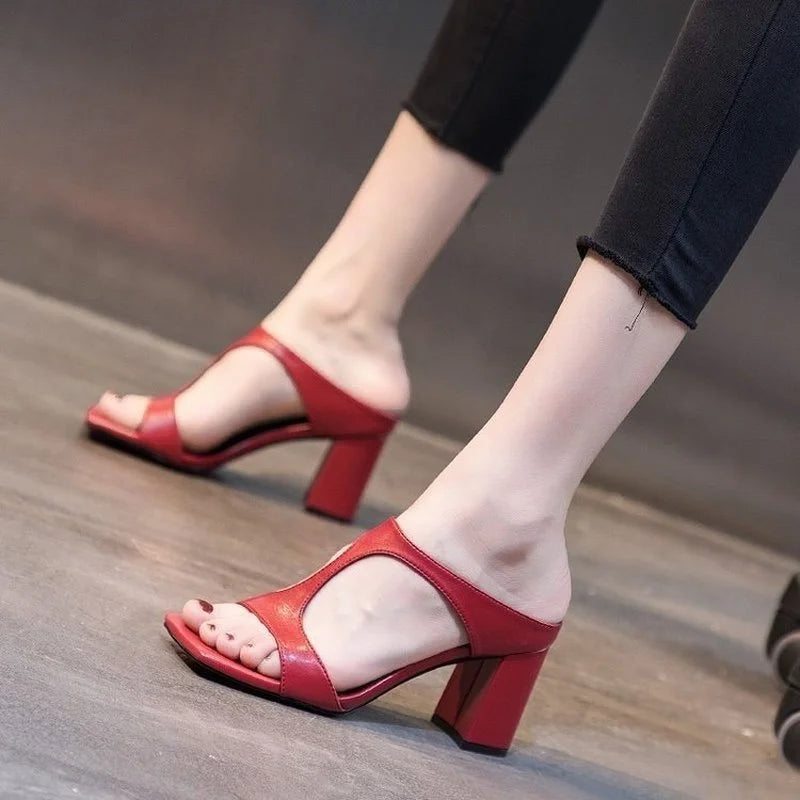 Women's High Heel Shoes 2022 Spring New Slippers Fashion Versatile Solid Color Medium Heel Thick Heel Square Toe Sandals Women