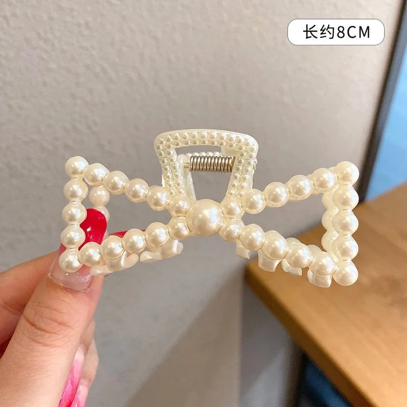 5Piece Elegant Faux Pearl Hair Claw Set Versatile Clips for All Hair
