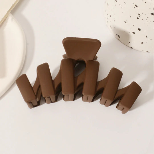 5PCS Frosted Hair Clips Simple Big Hair Claw Clips for Women Girls Thin Thick Curly Hair Jaw Clips Shark Clips Hair Accessories