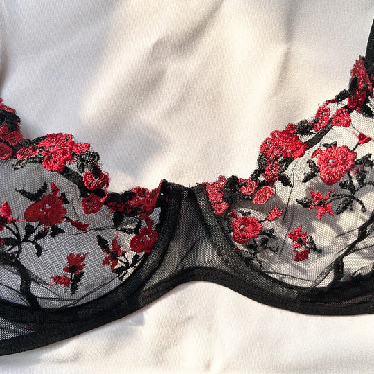Sexy Set Womens Underwear Exotic Emotional Bra Set Embroidered Print