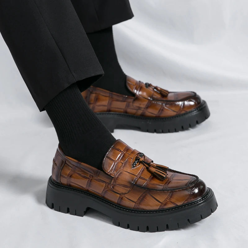 Business Tassel Loafers Shoes Slip on Casual Thick Bottom Leather Black Dress Party Shoes Boat Loafers For Man Fashion Moccasins