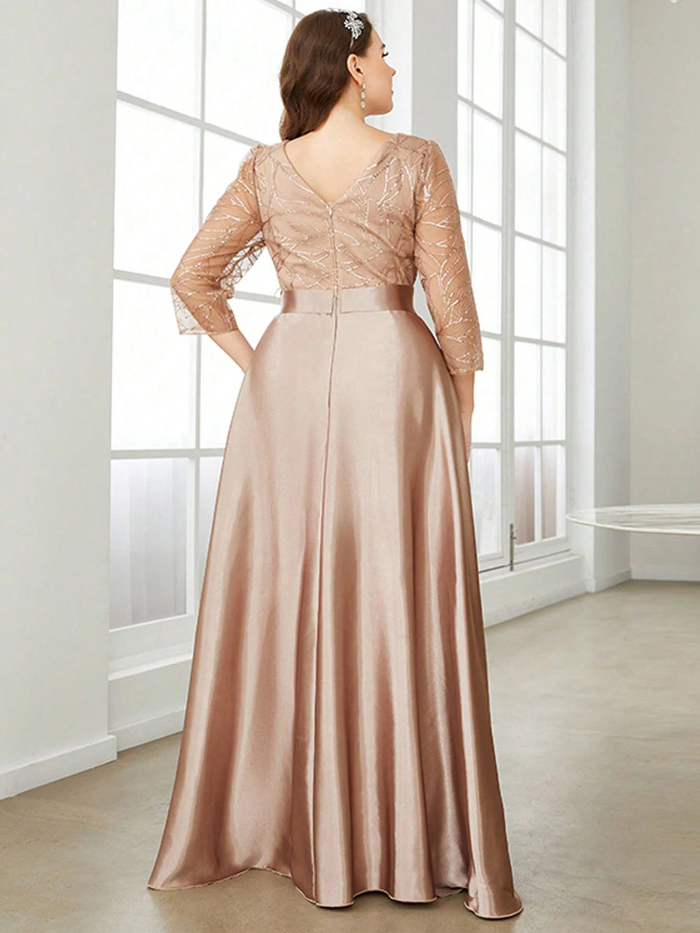 Mgiacy Crew neck long sleeve sequin patchwork satin long gown ball