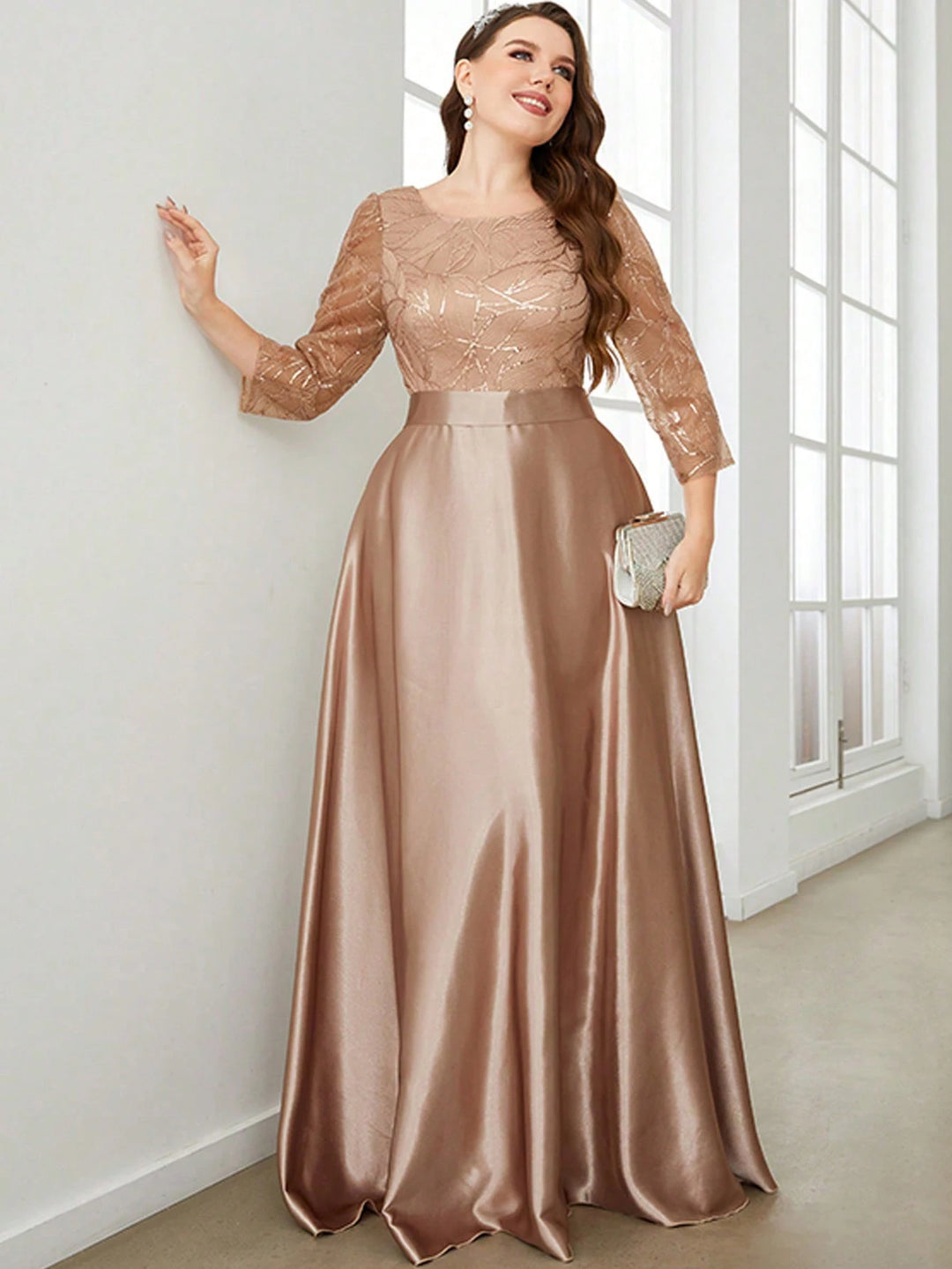 Mgiacy Crew neck long sleeve sequin patchwork satin long gown ball