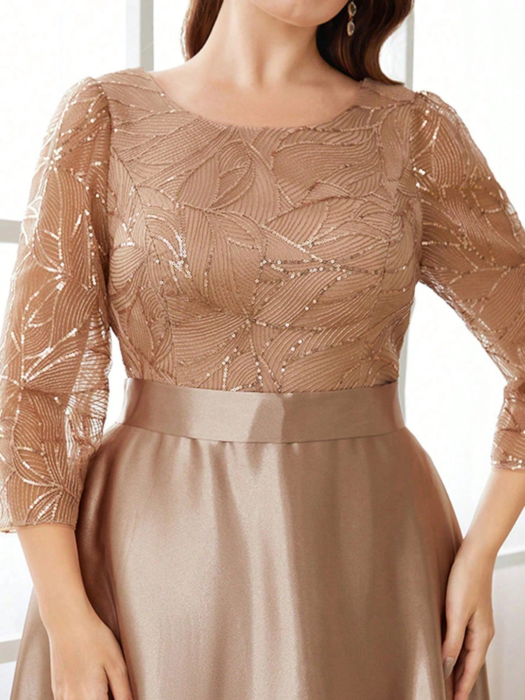 Mgiacy Crew neck long sleeve sequin patchwork satin long gown ball