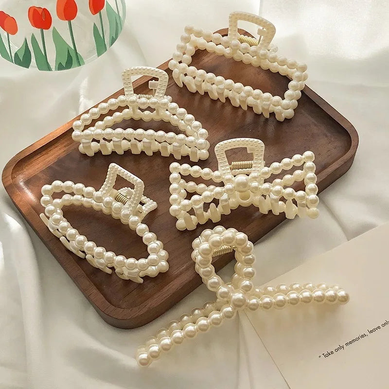 5Piece Elegant Faux Pearl Hair Claw Set Versatile Clips for All Hair