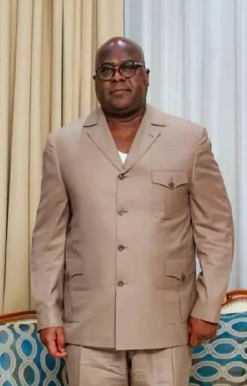 Full Men Suits 2 Pieces Three Pockets Safari Style Wedding Groom Clothing Custom Daily Dress Peaked Lapel Custom Jacket Pants