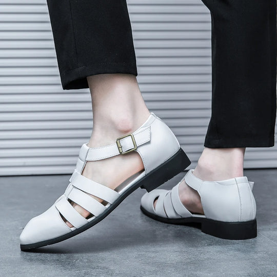 New Soft Leather Men's Sandals Outdoor Summer Beach Shoes Comfortable Male Roman Shoes All-match Sandaly Hollow Out Casual Shoes