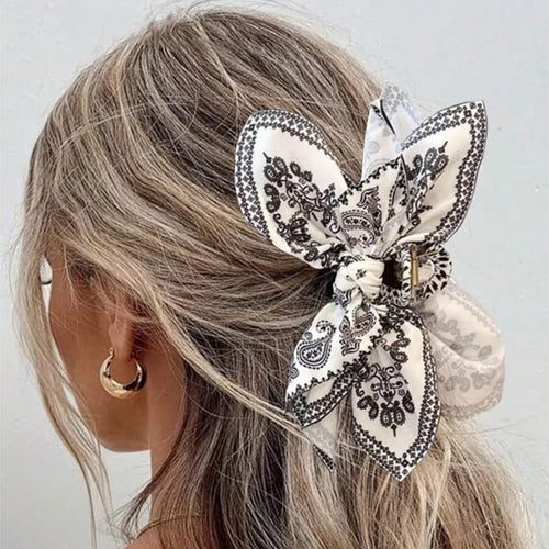 1pc new double-sided cashew flower love grabbing clip butterfly knot
