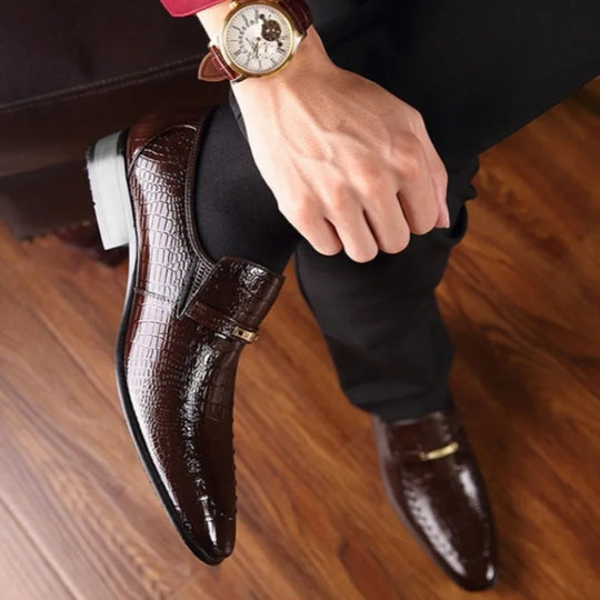 Men leather shoes new style luxury crocodile pattern men business formal shoes casual social shoes men wedding shoes