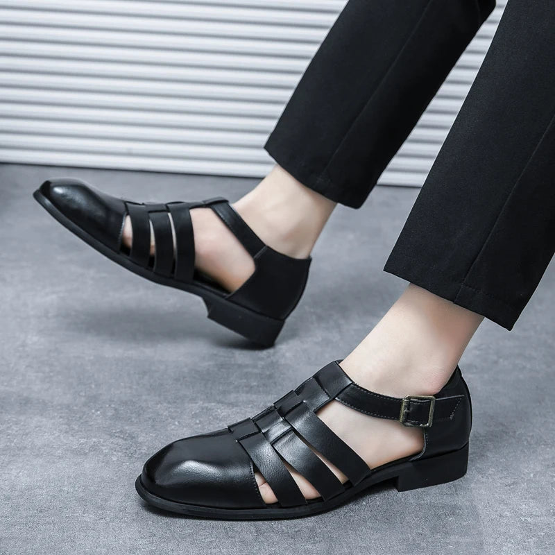 New Soft Leather Men's Sandals Outdoor Summer Beach Shoes Comfortable Male Roman Shoes All-match Sandaly Hollow Out Casual Shoes