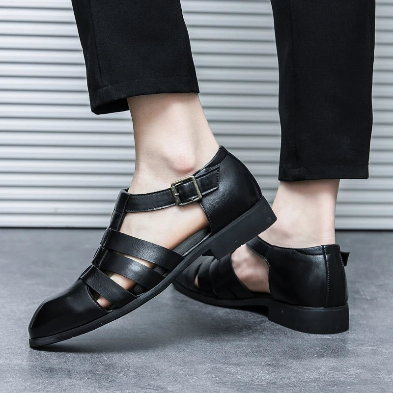 New Soft Leather Men's Sandals Outdoor Summer Beach Shoes Comfortable Male Roman Shoes All-match Sandaly Hollow Out Casual Shoes