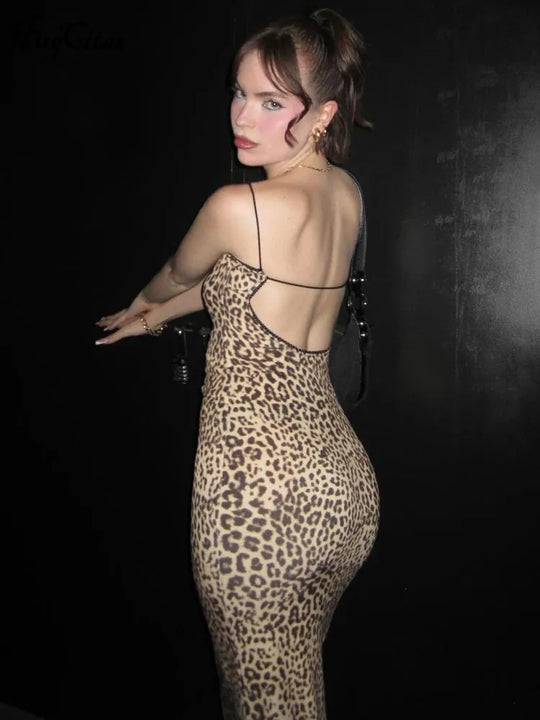 Hugcitar 2024 Fashion Leopard Print Slips Backless Sexy Bodycon Maxi