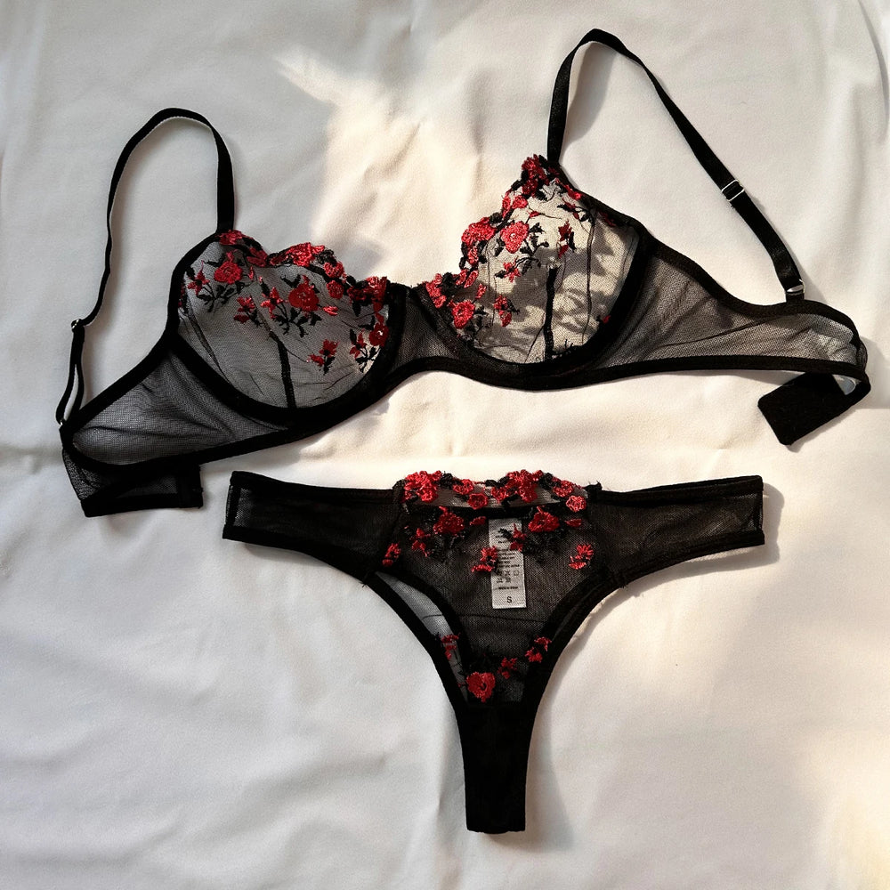 Sexy Set Womens Underwear Exotic Emotional Bra Set Embroidered Print