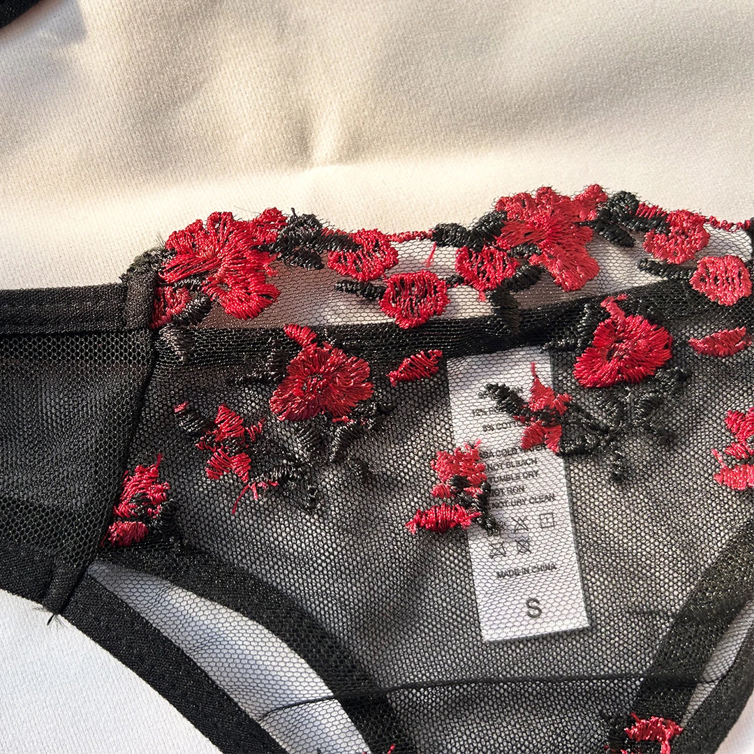 Sexy Set Womens Underwear Exotic Emotional Bra Set Embroidered Print