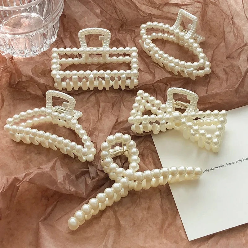 5Piece Elegant Faux Pearl Hair Claw Set Versatile Clips for All Hair