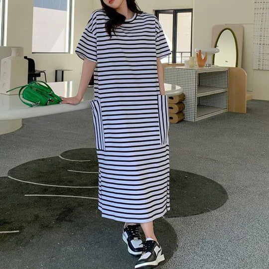 Summer New Round Neck Short Sleeve Loose Casual Tshirt Dress Women High Street Striped Patchwork Pocket All-match Maxi Dresses