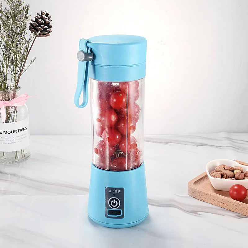 Portable Blender, Personal Blender USB Rechargeable, Mini Blender for Shakes and Smoothies, Strong Cutting Power with 6 Blades