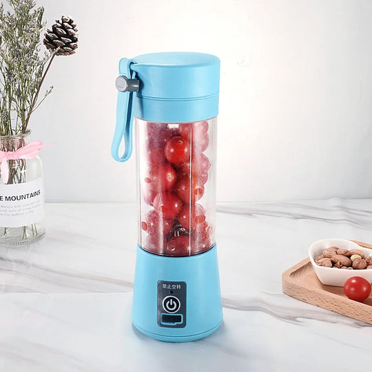 Portable Blender, Personal Blender USB Rechargeable, Mini Blender for Shakes and Smoothies, Strong Cutting Power with 6 Blades