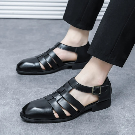 New Soft Leather Men's Sandals Outdoor Summer Beach Shoes Comfortable Male Roman Shoes All-match Sandaly Hollow Out Casual Shoes