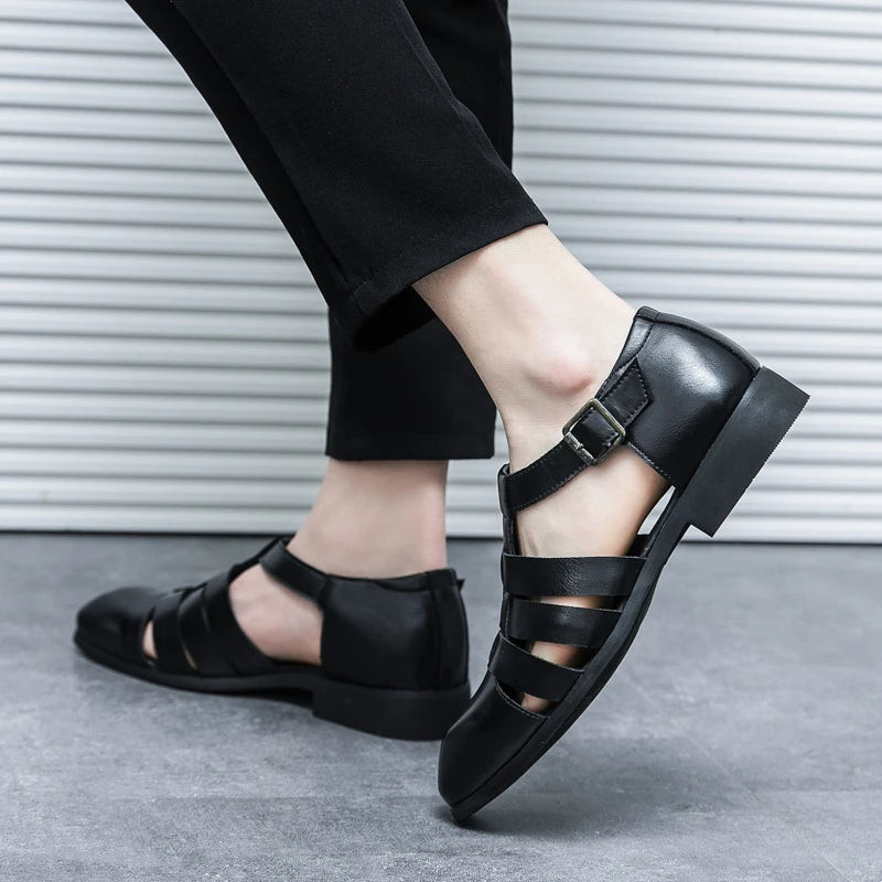 New Soft Leather Men's Sandals Outdoor Summer Beach Shoes Comfortable Male Roman Shoes All-match Sandaly Hollow Out Casual Shoes