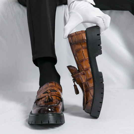 Business Tassel Loafers Shoes Slip on Casual Thick Bottom Leather Black Dress Party Shoes Boat Loafers For Man Fashion Moccasins