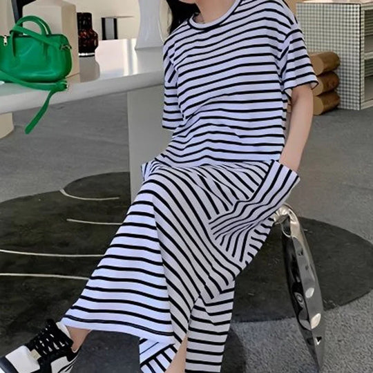 Summer New Round Neck Short Sleeve Loose Casual Tshirt Dress Women High Street Striped Patchwork Pocket All-match Maxi Dresses