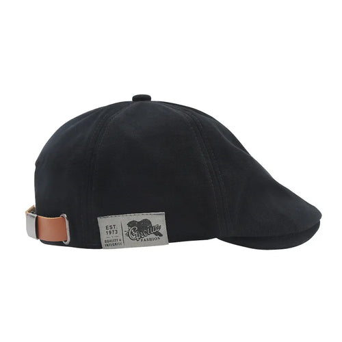 Retro classic beret for men and women Japanese street trend back