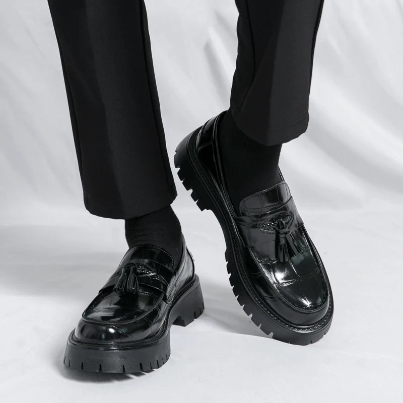 Business Tassel Loafers Shoes Slip on Casual Thick Bottom Leather Black Dress Party Shoes Boat Loafers For Man Fashion Moccasins