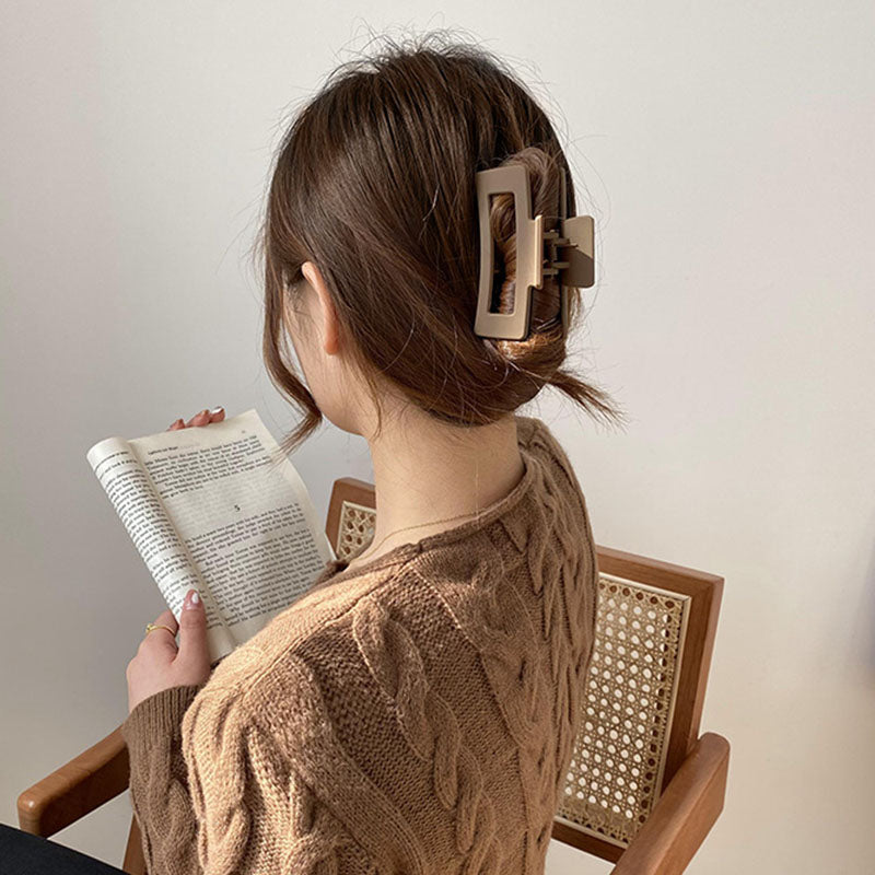Women Elegant Brown Beige Geometric Hair Claw Lady Temperament Solid