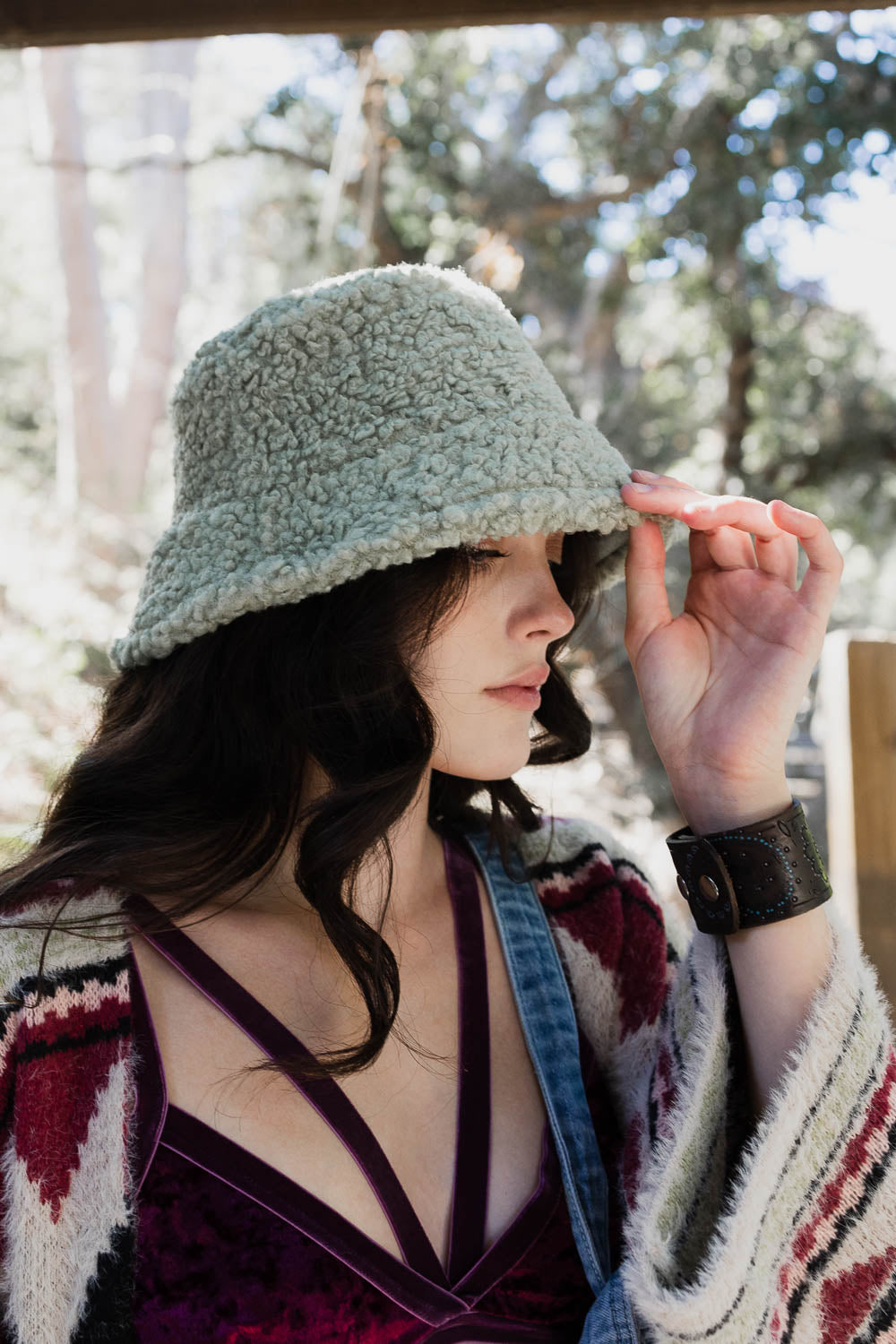 Reversible Teddy Suede Bucket Hat