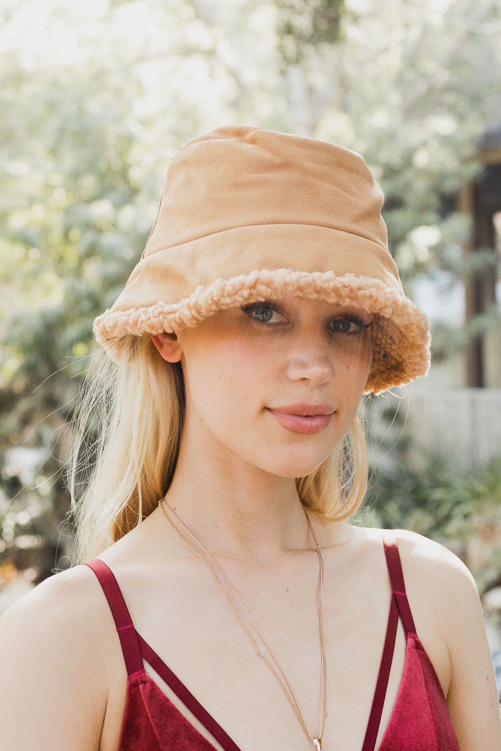 Reversible Teddy Suede Bucket Hat