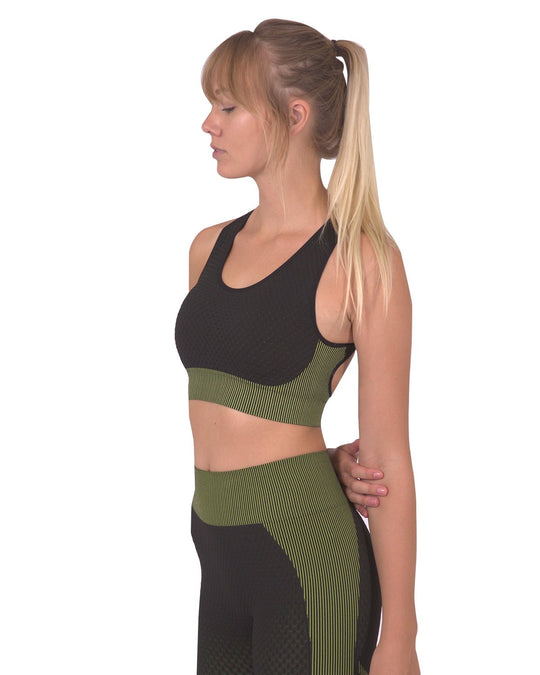 Trois Seamless Sports Bra - Black with Green