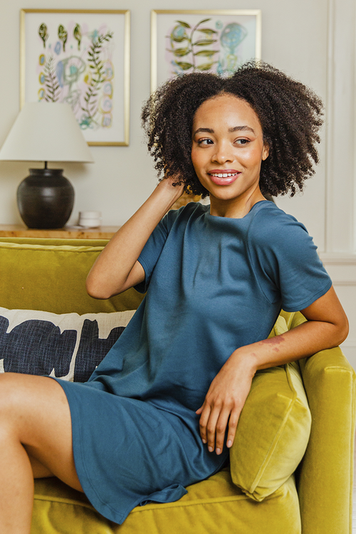 WOMEN'S ORGANIC PIMA COTTON T-SHIRT DRESS.